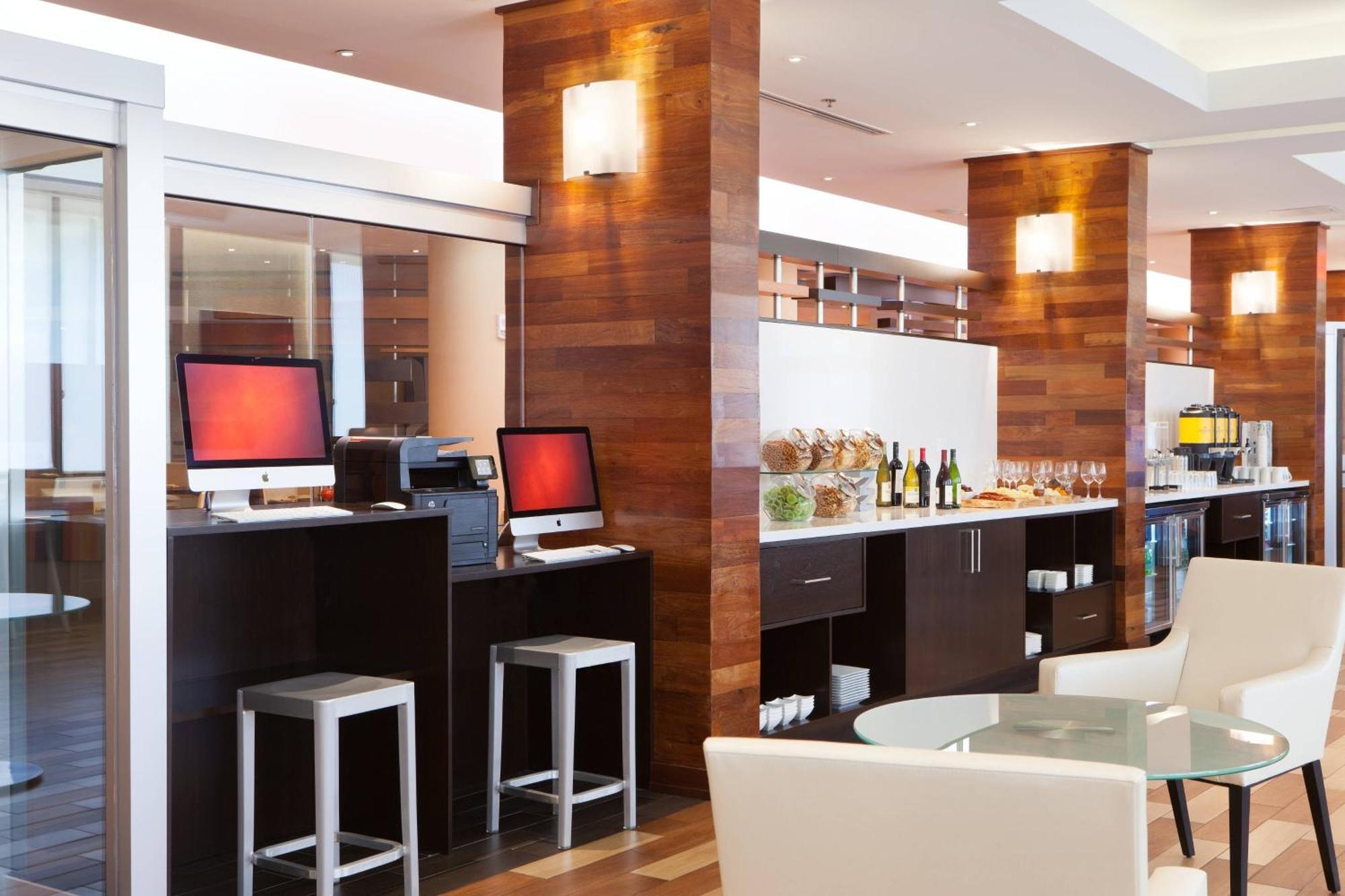 Miami Airport Marriott Hotel Екстериор снимка