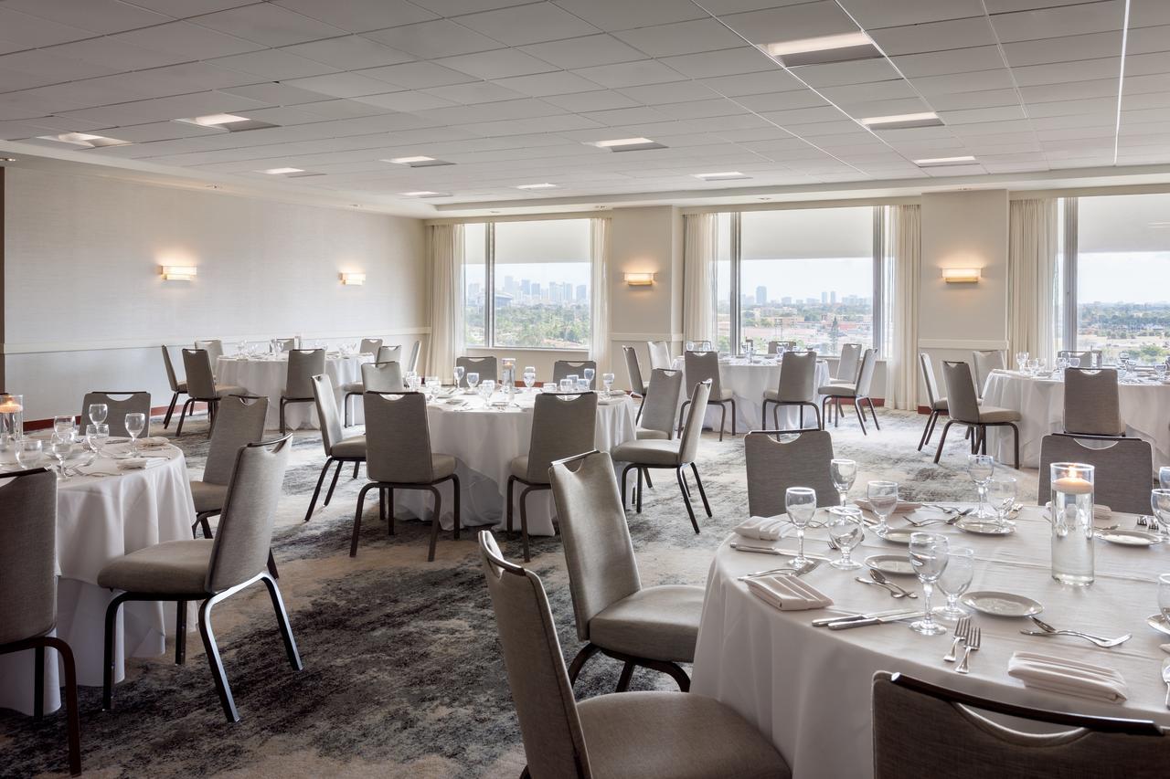 Miami Airport Marriott Hotel Екстериор снимка